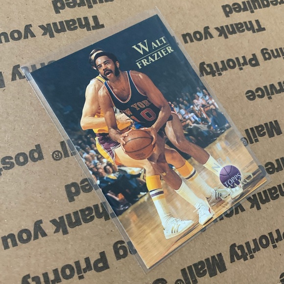 Walt Frazier ‘96 Topps Card - Picture 2 of 6